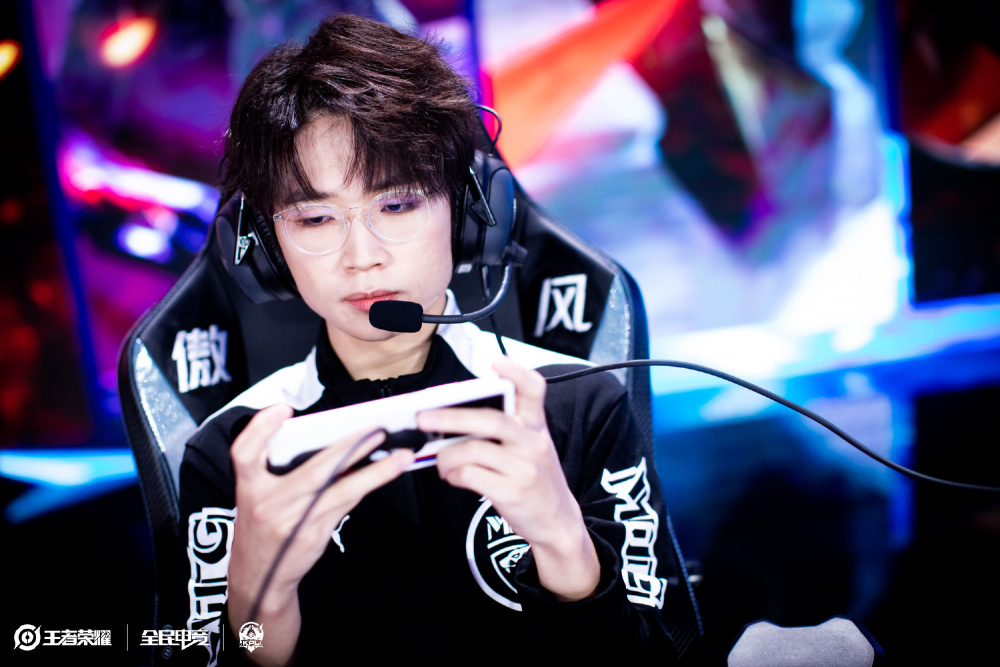 虽然谢晖的 虽然谢晖的