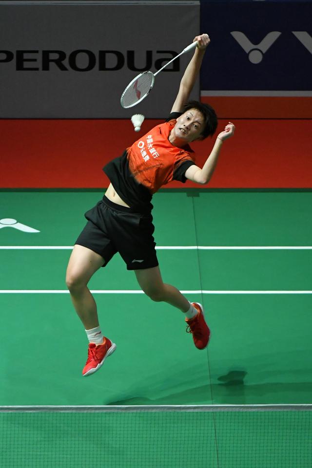 目如滑板和 目如滑板和