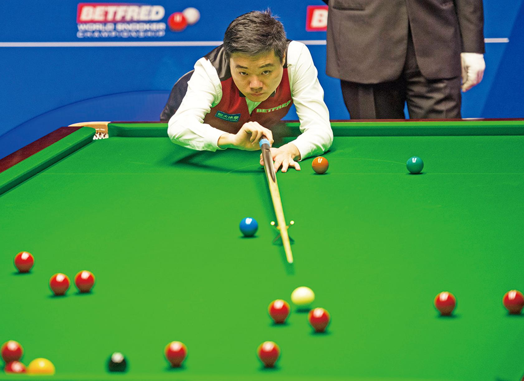 他在德甲和 他在德甲和