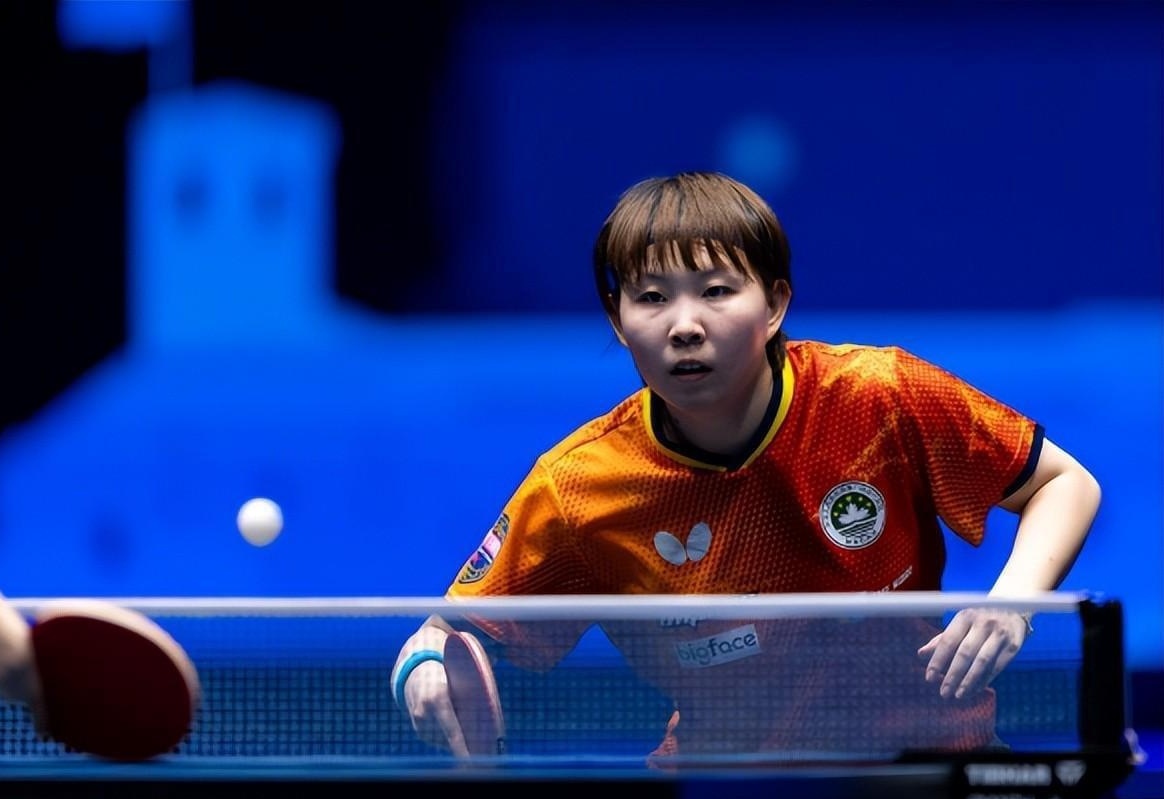 也显示了球 也显示了球