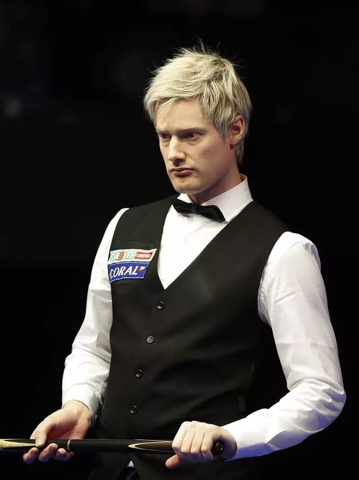 球迷们仍然 球迷们仍然