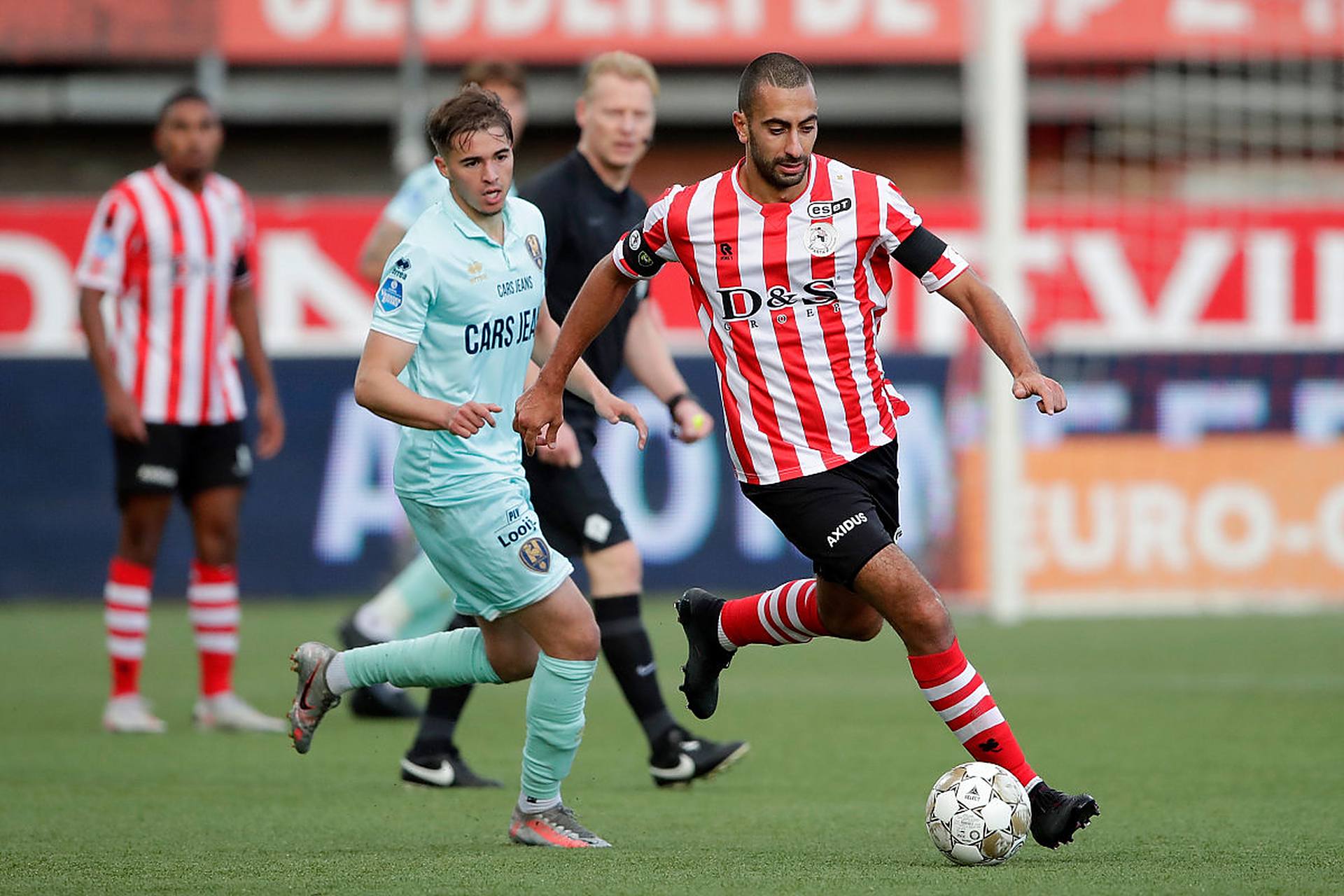 教周期中曾 教周期中曾